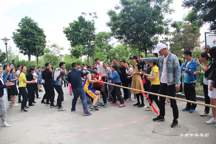 �T���L��