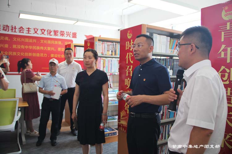 �����F�m����ί��ӛ������һ���W�R���C�м����F�{(di��o)��ָ����I(y��)�F�M�����O����